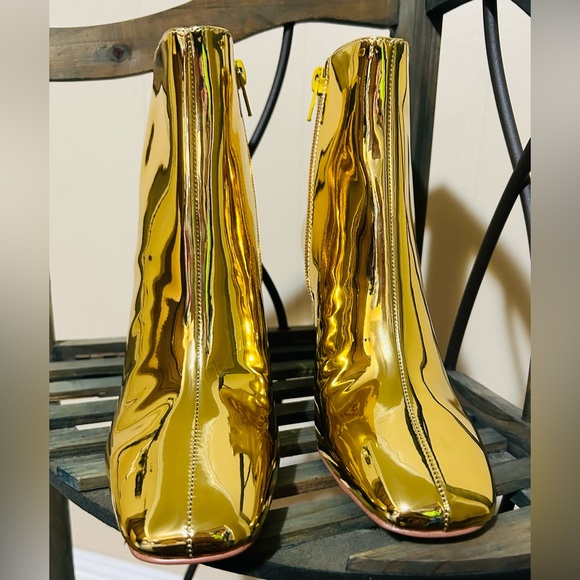 Katie Perry Linkys Golden Booties sz 5 1/2 - Picture 6 of 8